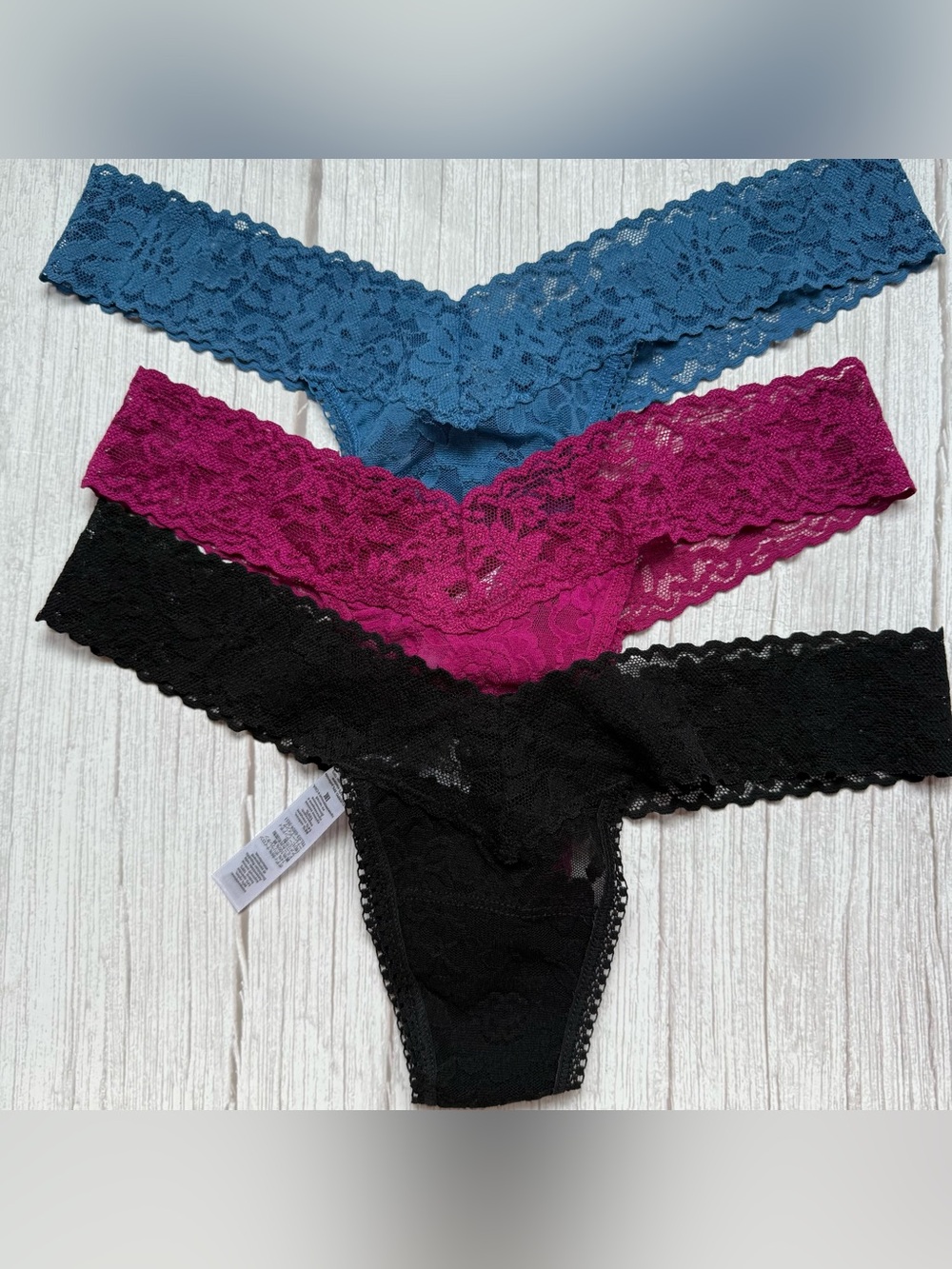 Hanky Panky Signature Lace Low Rise Thong